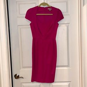 Like new Women’s beautiful sheath dress by Banana Republic.